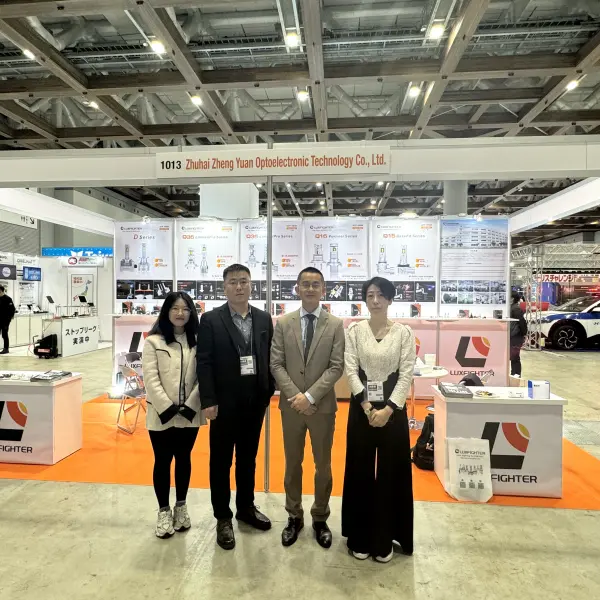 Luxfighter car ducitur headlight MMXXIV Tokyo Internationalis Auto Aftermarket EXPO